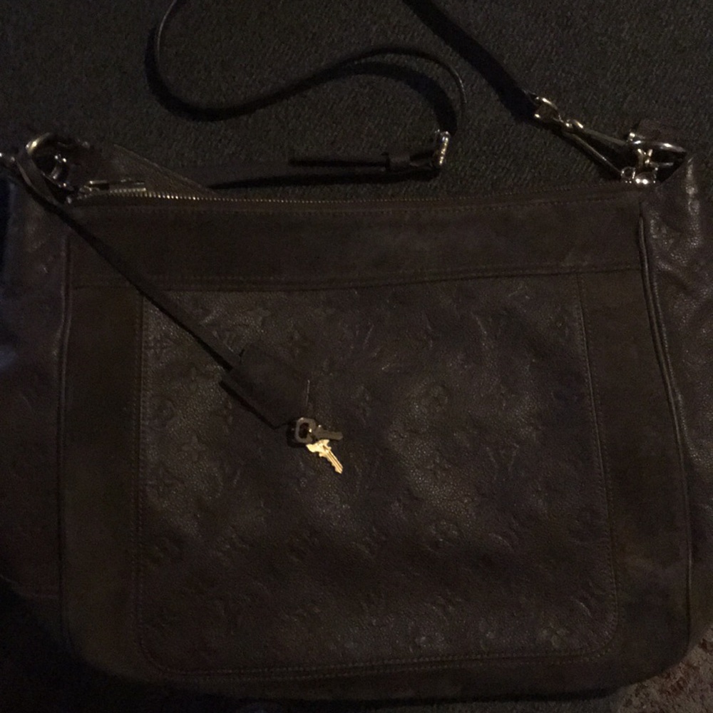 Louis Vuitton purse